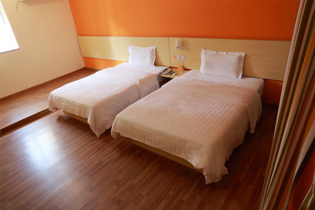 7Days Inn Laiwu Fengcheng West Street Camera foto